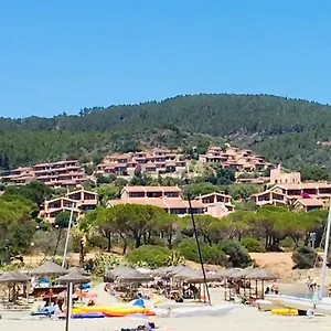  Hébergement de vacances Casa Vacanza Porto Corallo